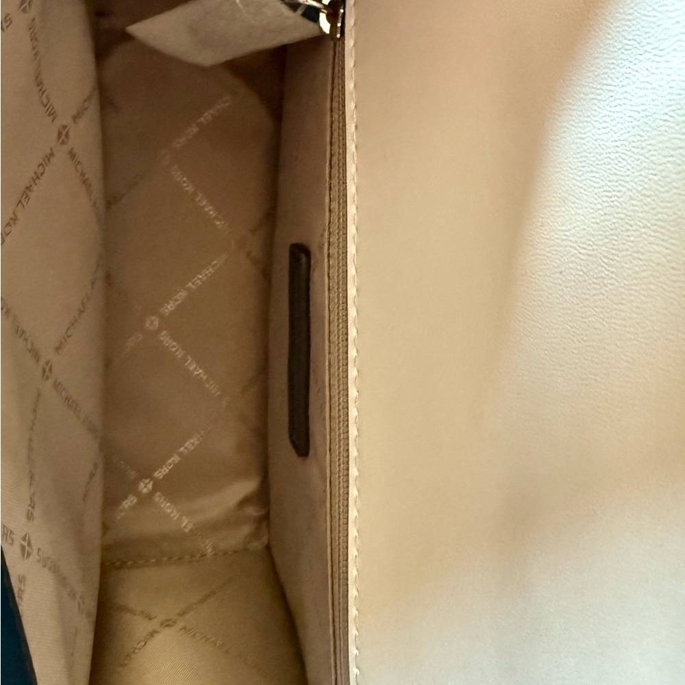 Michael Kors Blue and White Crossbody Bag - Picture 4 of 4